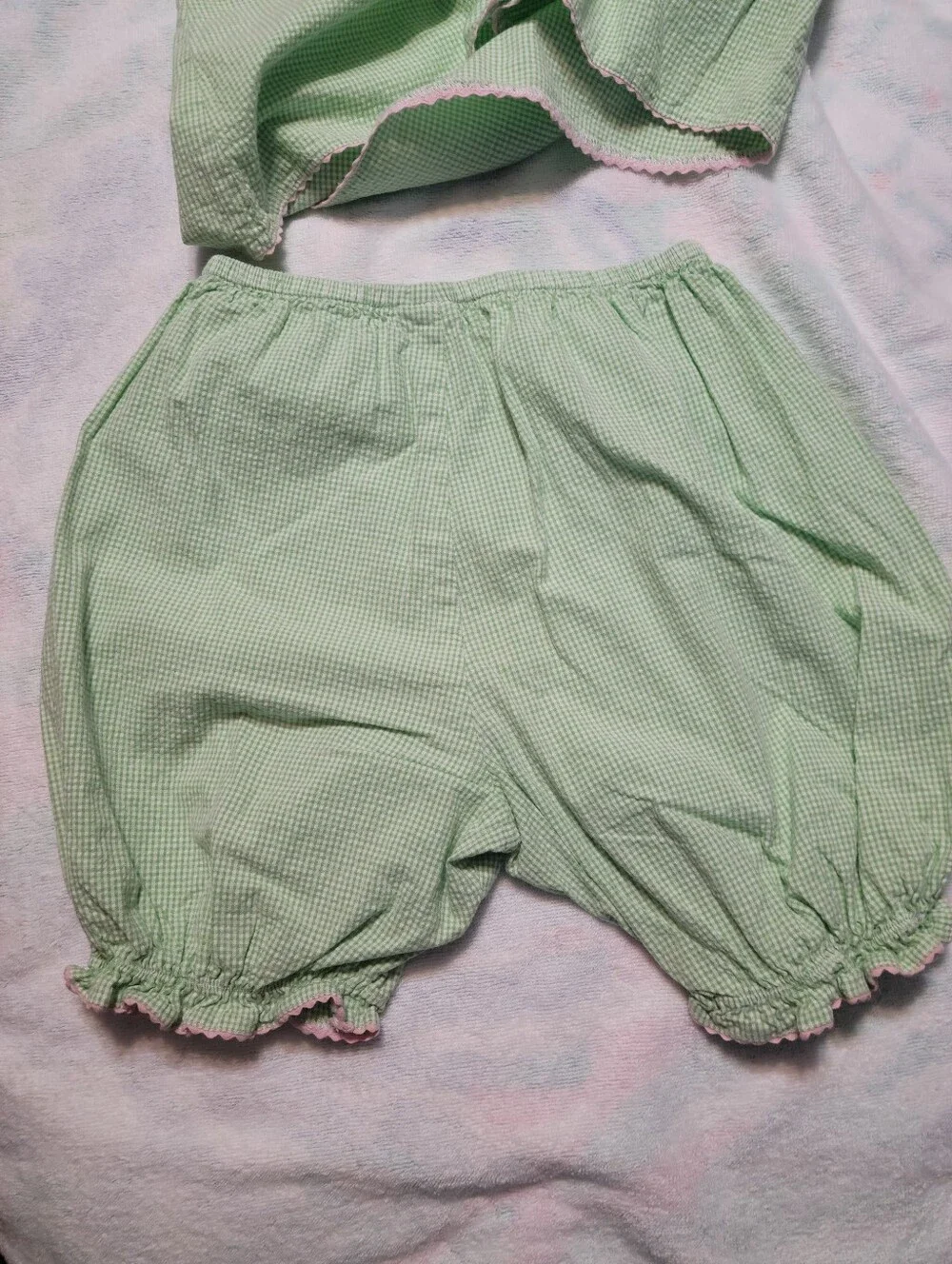 Vive la fete Noah's ark smocked short set sz 4